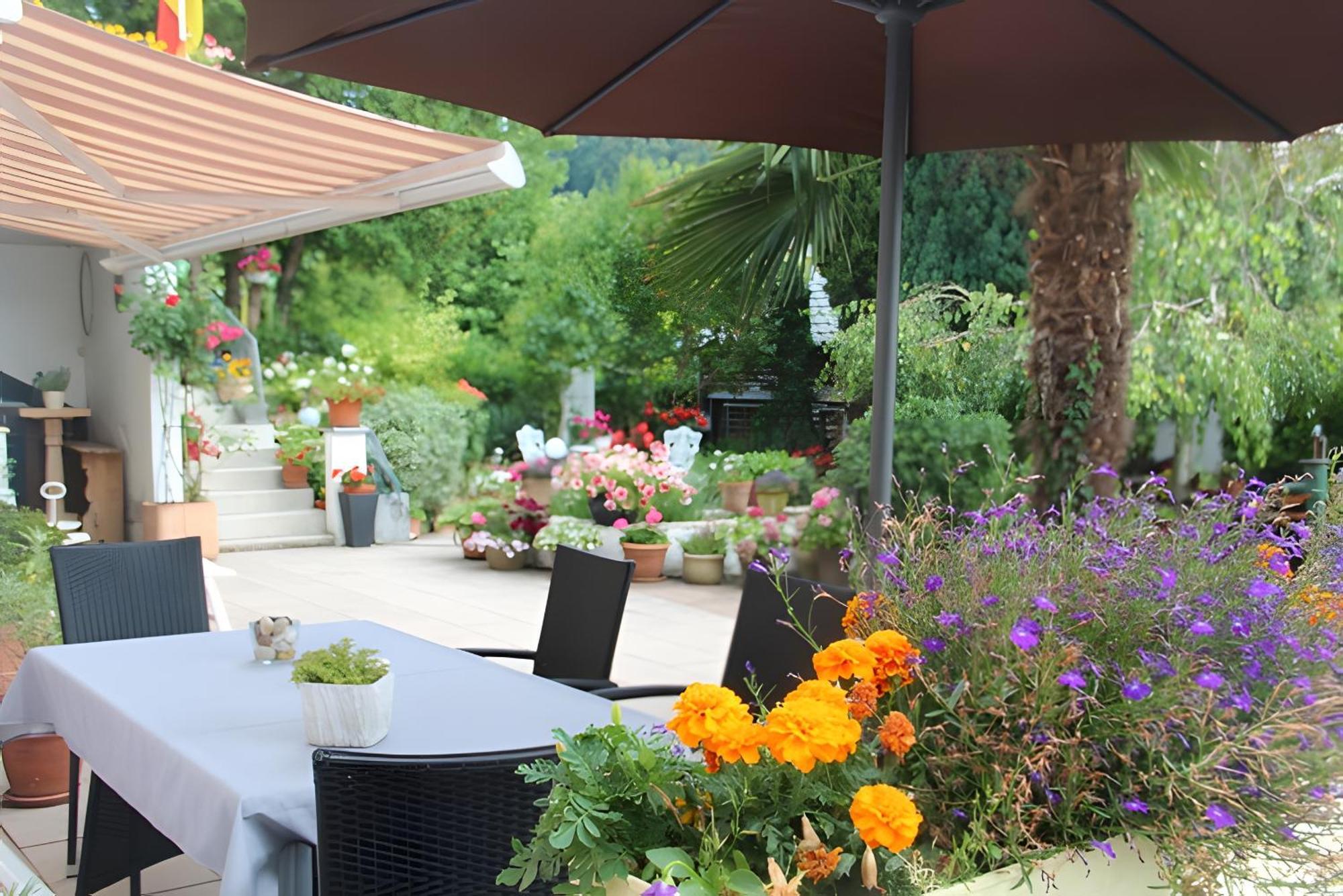 Ferienwohnung Im Liestengarten アウッゲン エクステリア 写真