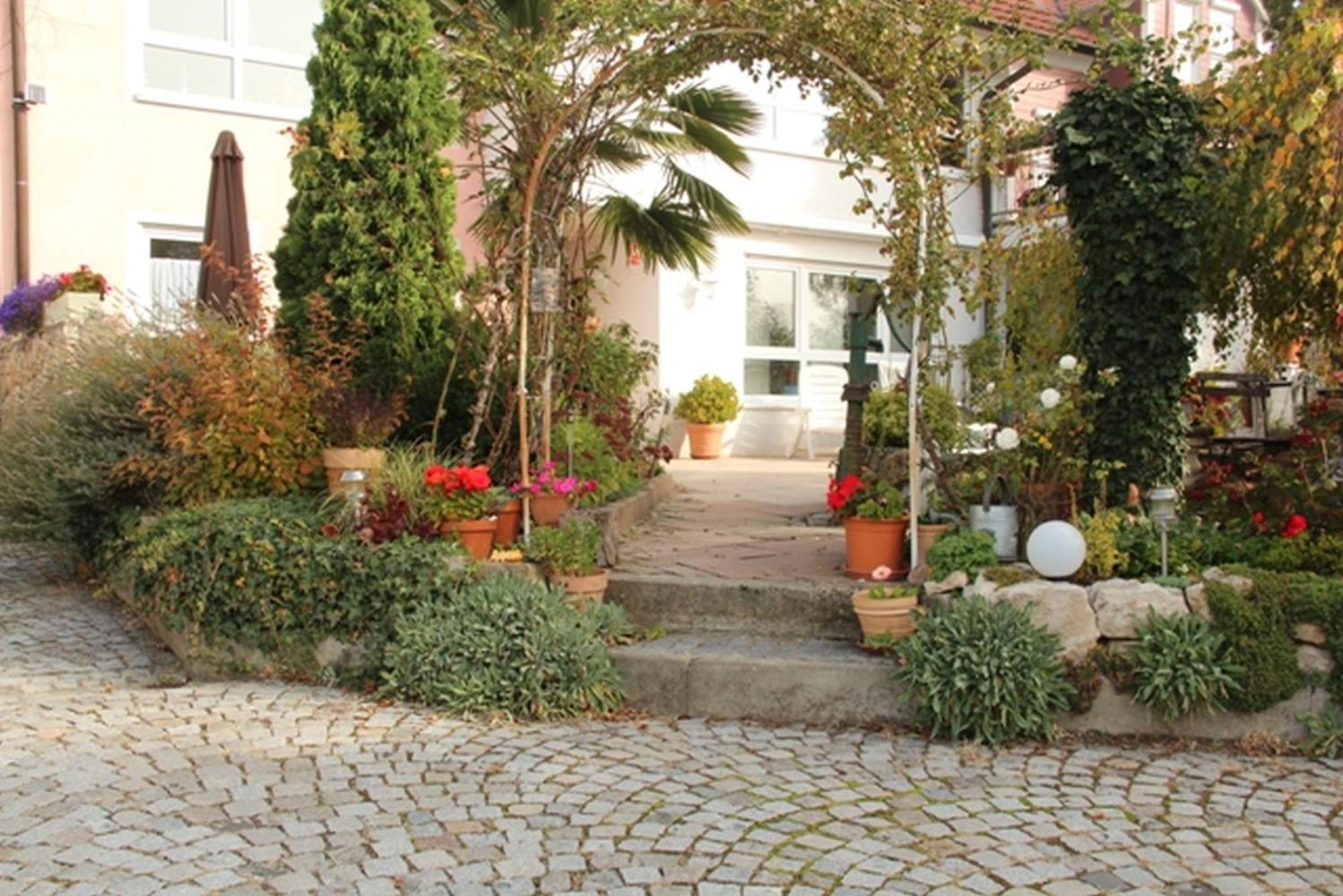 Ferienwohnung Im Liestengarten アウッゲン エクステリア 写真